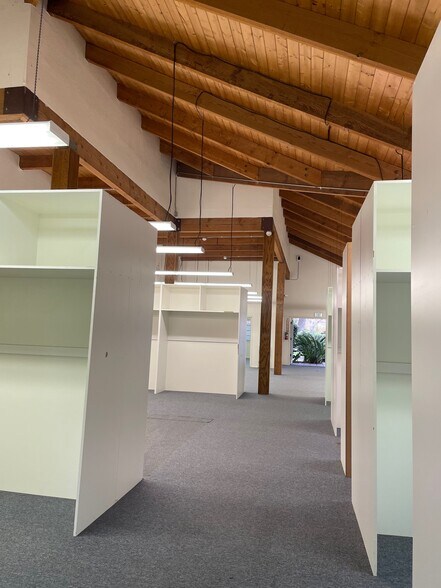 More Photos Of 26401 Calle Rolando, San Juan Capistrano Light Distribution For Lease