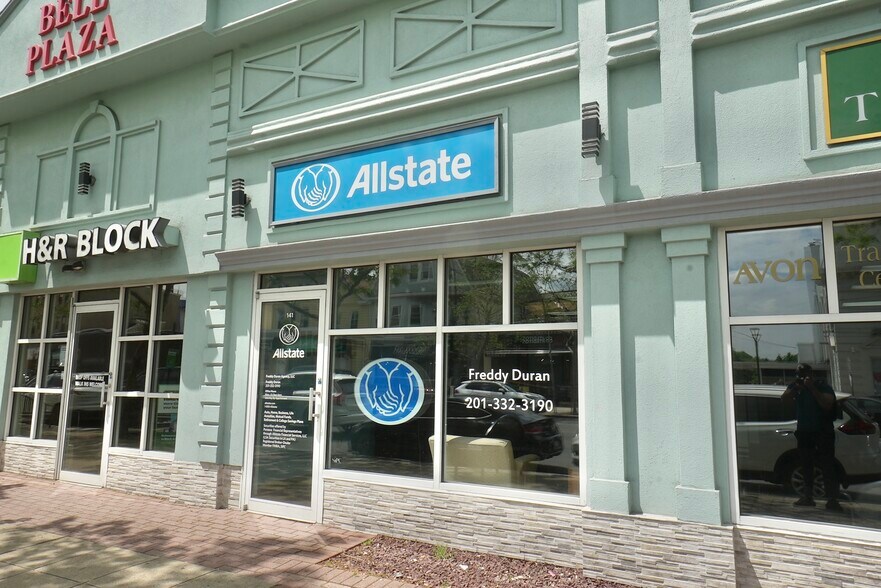 More Photos Of 137-145 Washington Ave, Belleville Unknown For Lease