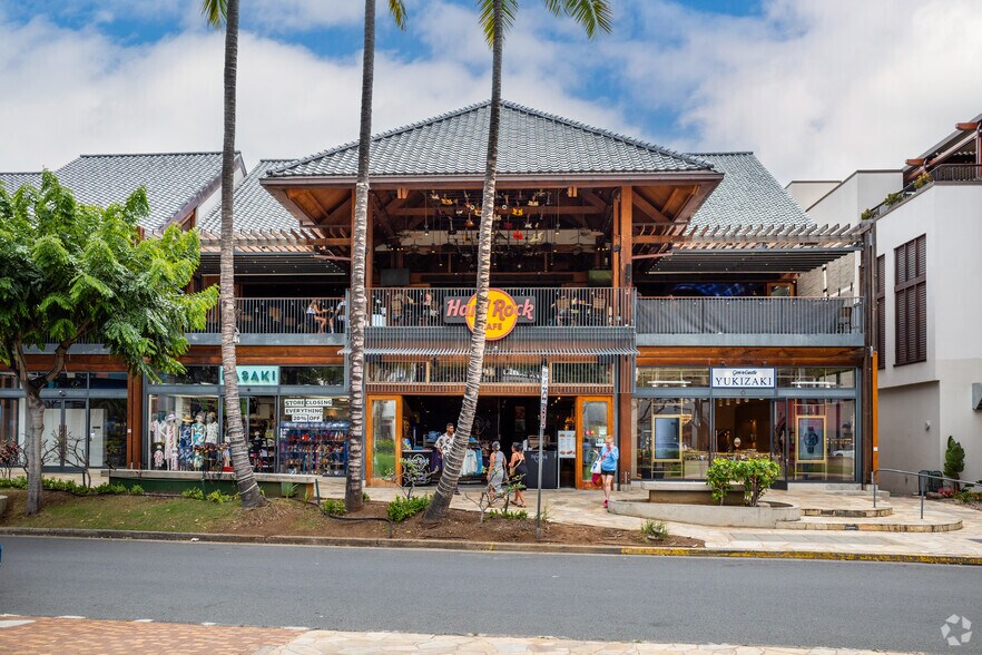 More Photos Of 270 Beach Walk, Honolulu Freestanding For Lease