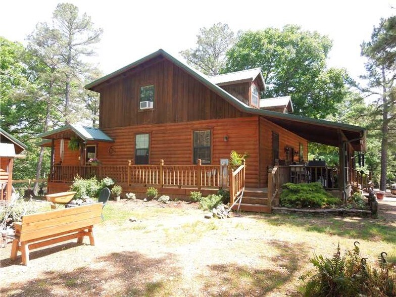 More Photos Of 15695 Highway 187, Eureka Springs Hotel For Sale