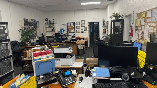 More Photos Of 1485 Lincoln Ave, Pasadena Light Manufacturing For Sale