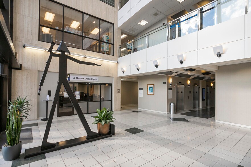 More Photos Of 4230 Harding Rd, Nashville Unknown For Lease