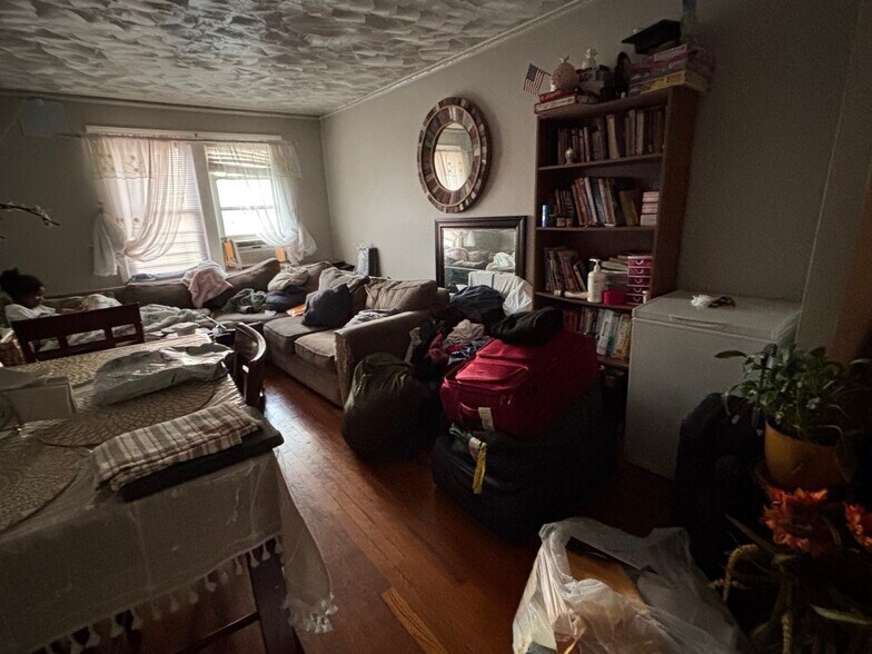 More Photos Of 224-08 Linden Blvd, Cambria Heights Storefront For Sale