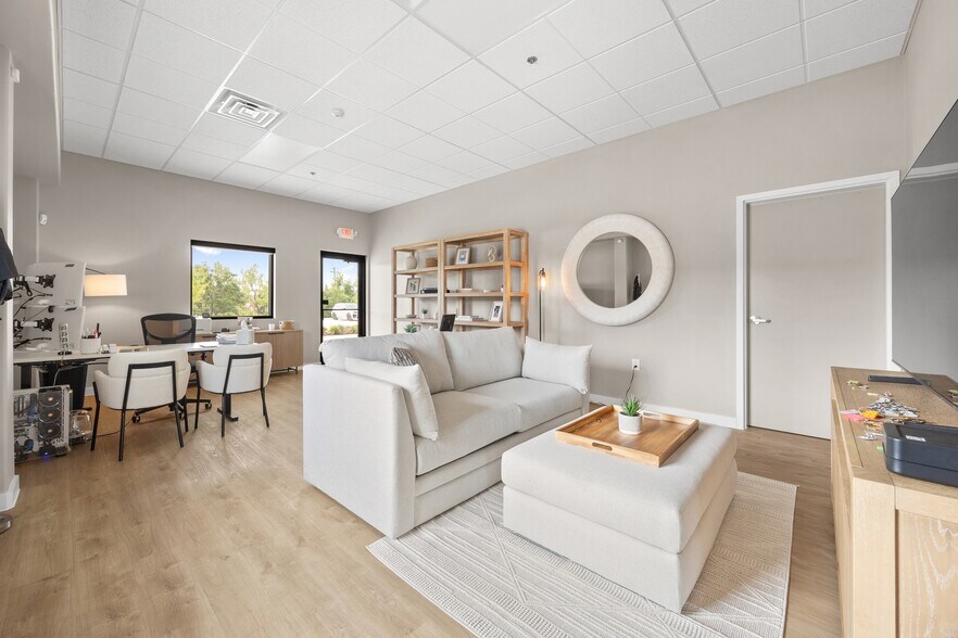 More Photos Of 730 S Bell Blvd, Cedar Park Office For Lease