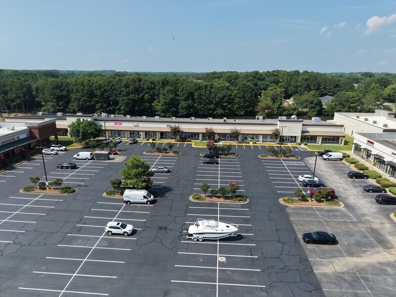 More Photos Of 1300-1500 McDonough Pky, McDonough Unknown For Lease