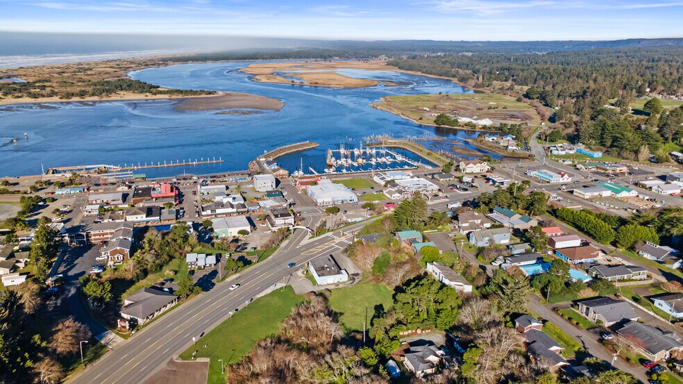 More Photos Of 240 Hwy 101, Bandon Freestanding For Sale