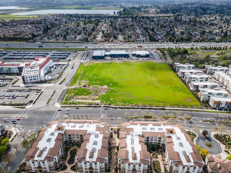 More Photos Of Dublin Blvd @ Kaiser Rd, Dublin Land For Sale