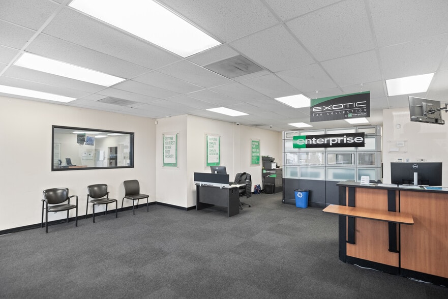 More Photos Of 4241 Peralta Blvd, Fremont Auto Dealership For Lease