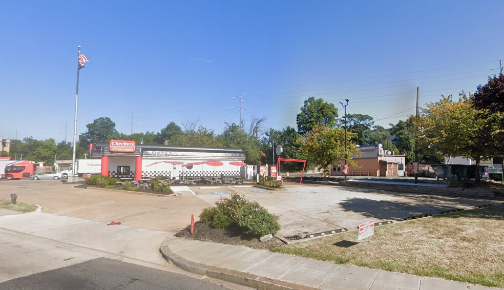 More Photos Of 2300 New York Ave NE, Washington Land For Lease