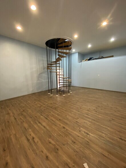 More Photos Of 208 S Lamine Ave, Sedalia Office Residential For Sale