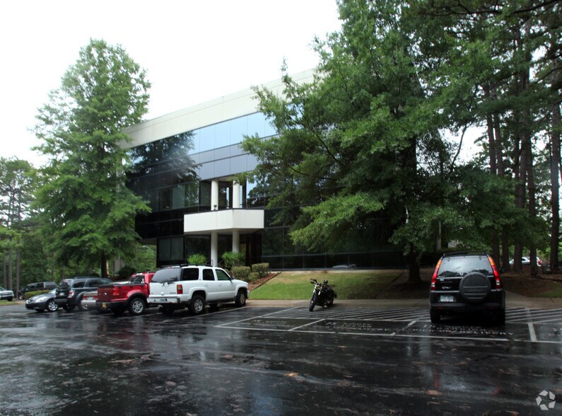 More Photos Of 1701 Centerview Dr, Little Rock Unknown For Lease