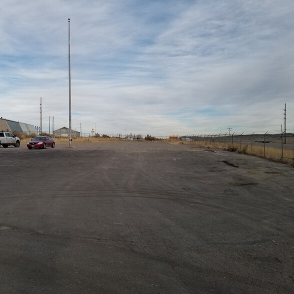 More Photos Of 38 Purple Sage Rd, Rock Springs Industrial For Lease