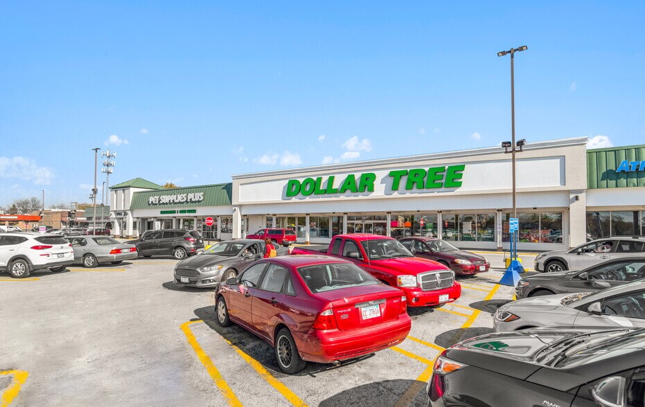 More Photos Of 8707-8767 Ridgeland Ave, Oak Lawn Unknown For Lease