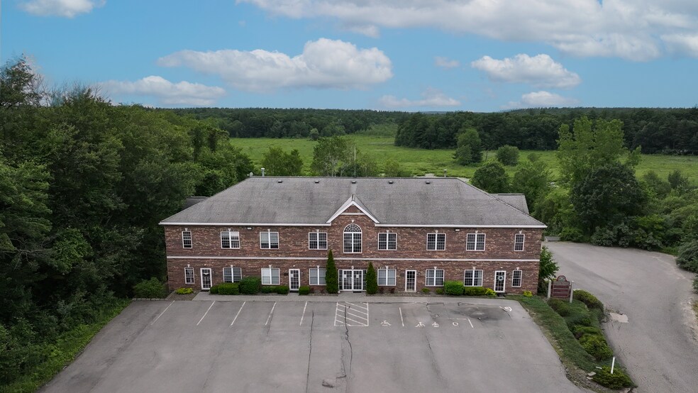 More Photos Of 6 Mary E Clark Dr, Hampstead Office For Sale