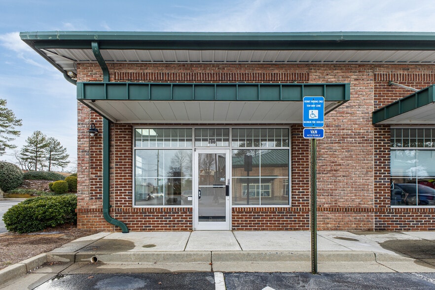More Photos Of 45 Old Peachtree Rd NE, Suwanee General Retail For Lease