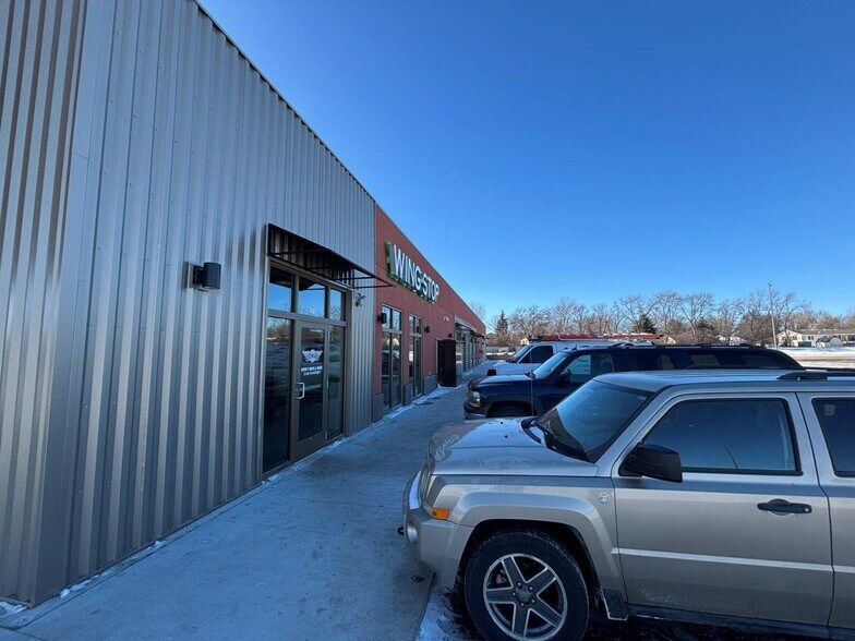 More Photos Of 700 22nd Ave S, Brookings Unknown For Lease