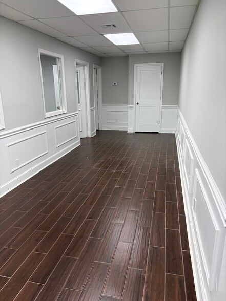 More Photos Of 3601 SE Ocean Blvd, Stuart Office For Lease