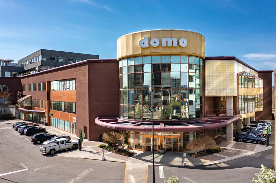 Primary Photo Of 20 De Boers Dr, Toronto Office For Lease