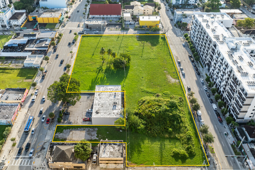 Primary Photo Of 735 SW 1st St, Miami Land For Sale