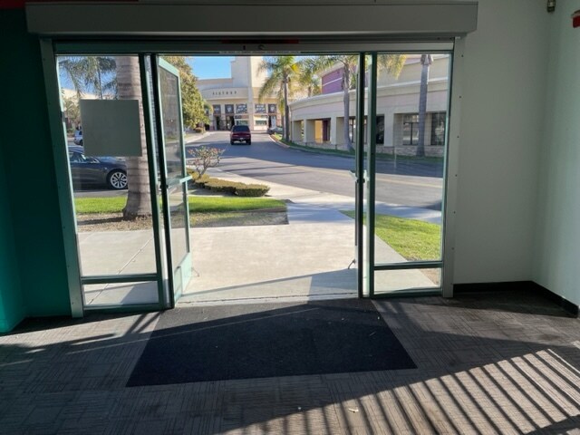 More Photos Of 2850 Johnson Dr, Ventura General Retail For Sale