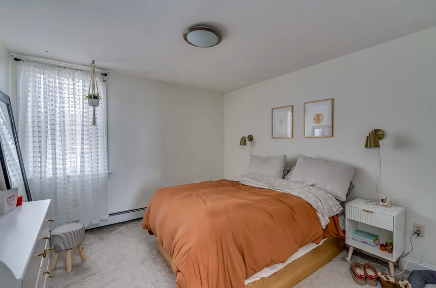 More Photos Of 70 Main St, Canton Office Residential For Sale