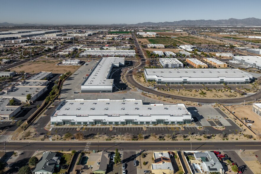 More Photos Of 13550 W Auto Dr, Goodyear Unknown For Lease