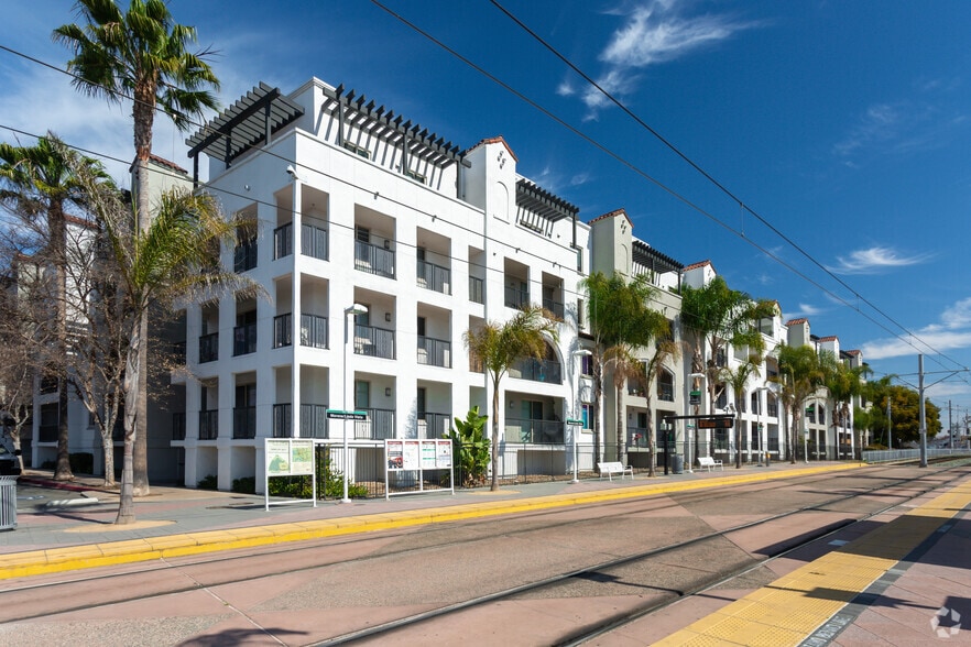 More Photos Of 5395 Napa St, San Diego Apartments For Lease