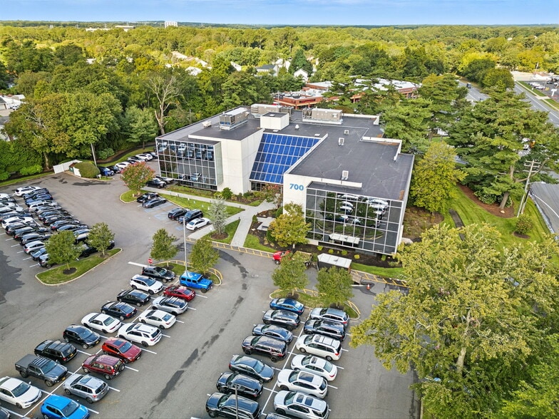 More Photos Of 700 Veterans Memorial Hwy, Hauppauge Unknown For Lease