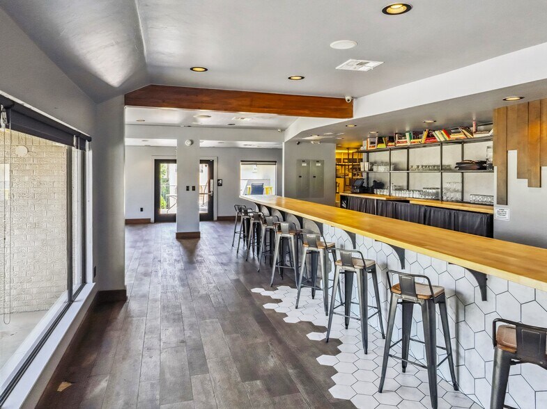 More Photos Of 1933 NW 23rd, Oklahoma City Restaurant For Sale