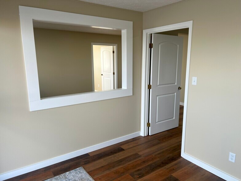 More Photos Of 2994 S County Road 25A, Troy Auto Dealership For Sale