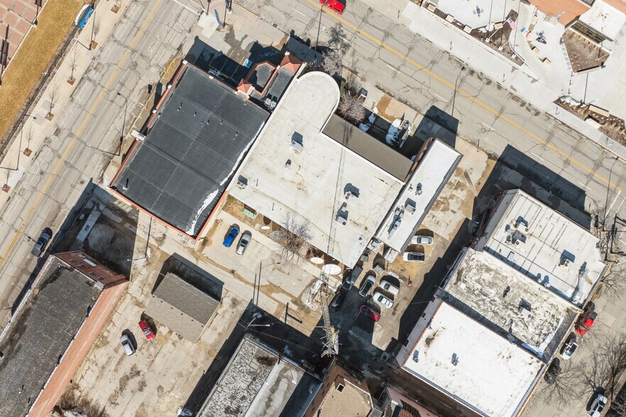 More Photos Of 512 Jefferson Street, Waterloo Office Residential For Sale