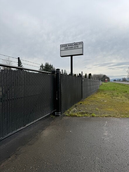 More Photos Of 7702 NE 219th St, Battle Ground Office For Lease