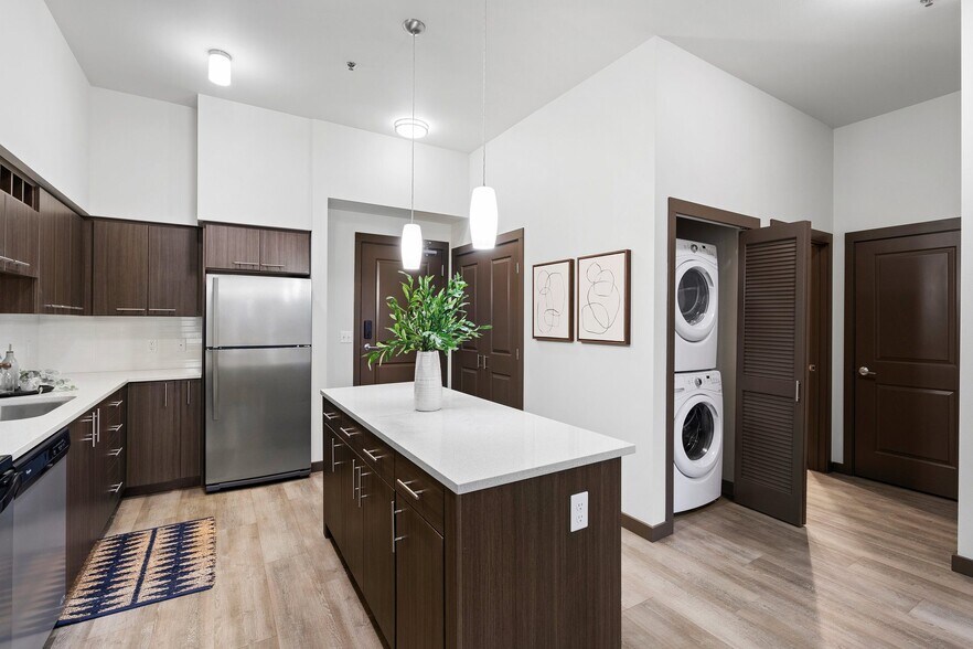 More Photos Of 6523 NE Cherry Dr, Hillsboro Apartments For Lease