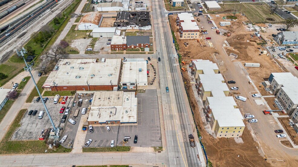 More Photos Of 1307 W 22nd Pl, Tulsa General Retail For Sale