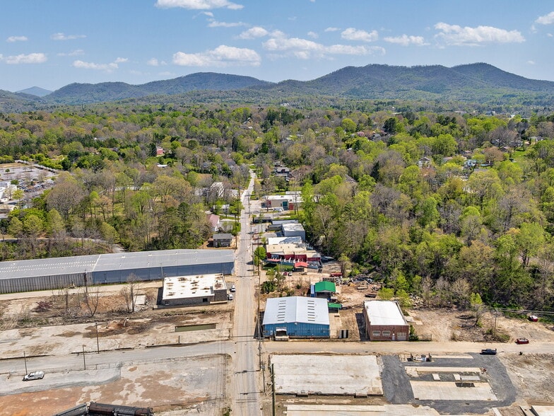 More Photos Of 3 Mulvaney St, Asheville Light Manufacturing For Lease