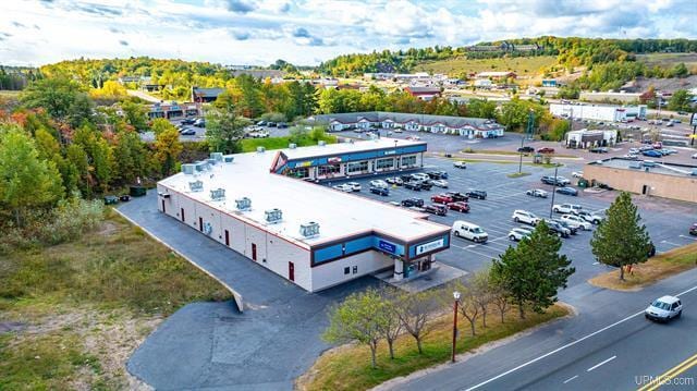 More Photos Of 901 Razorback Dr, Houghton Storefront For Sale