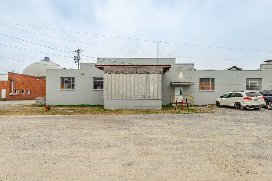More Photos Of 3715 Calhoun Ave, Chattanooga Manufacturing For Lease