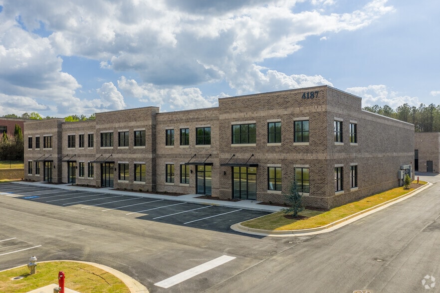Primary Photo Of 4187 Tanners Creek Dr, Flowery Branch Warehouse For Lease
