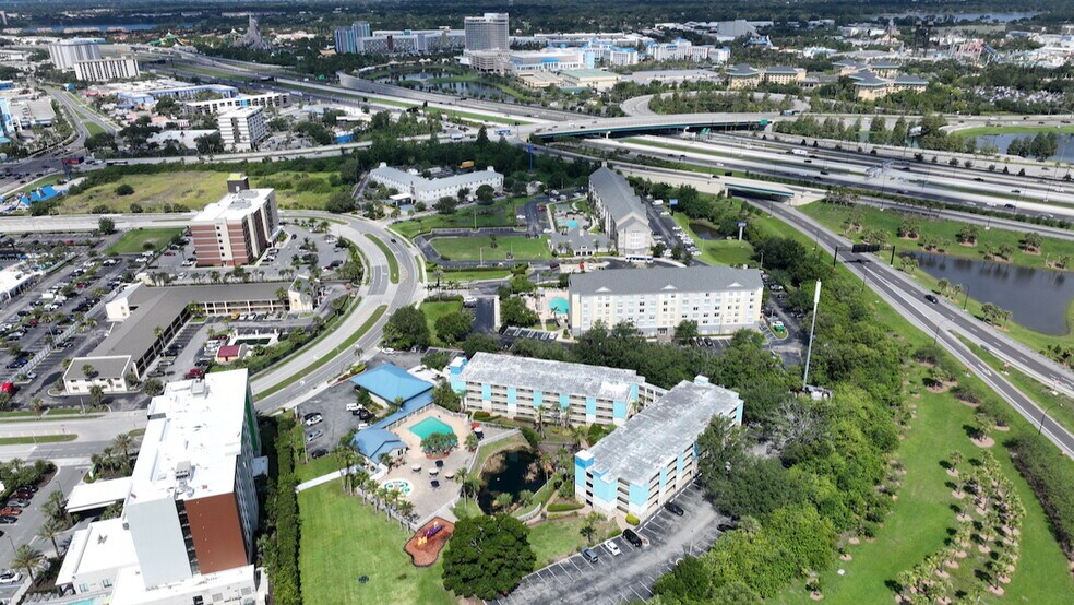 More Photos Of 5859 American Way, Orlando Hotel For Sale