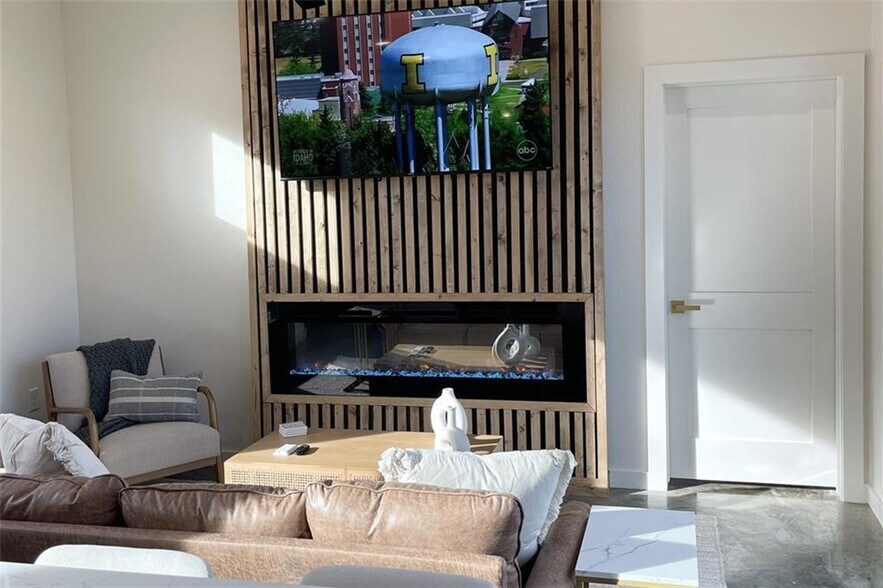 More Photos Of 17 Happy Place, Broken Bow Apartments For Sale