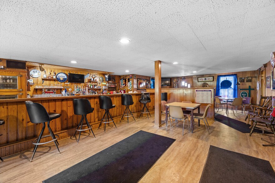 More Photos Of 234 North St, Caledonia General Retail For Sale