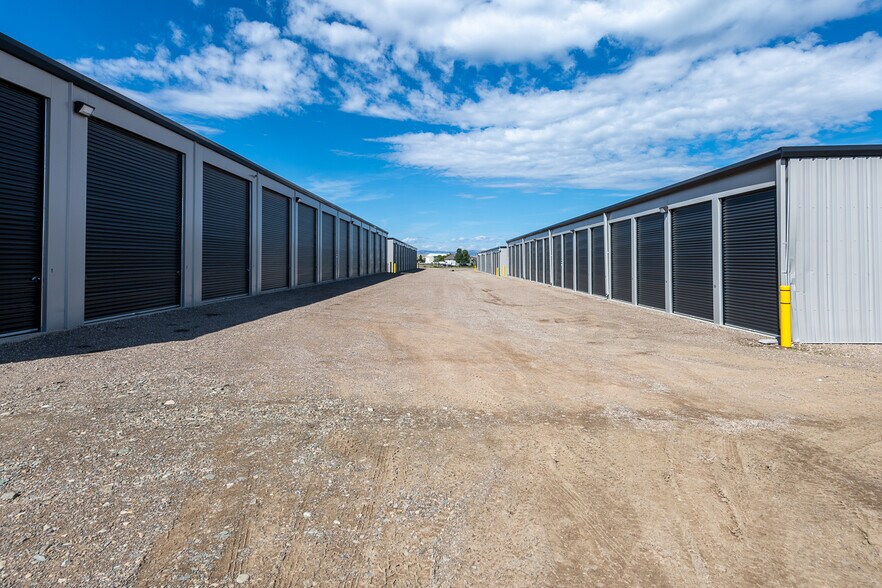 Primary Photo Of 61 Silos rd, Townsend Self Storage For Lease