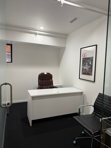 More Photos Of 2 W Saint George Blvd, Saint George Office For Lease