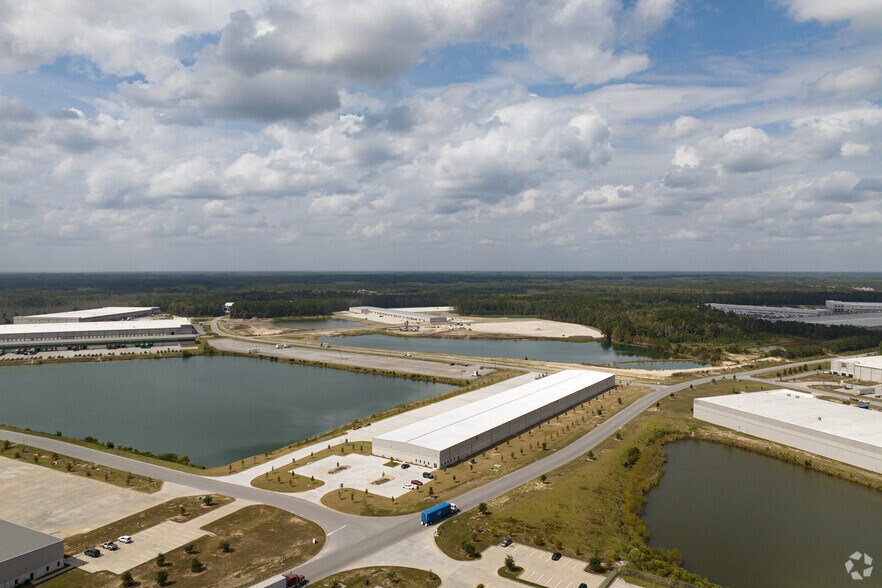 More Photos Of 251 Morgan Lakes Industrial Blvd, Pooler Industrial For Lease