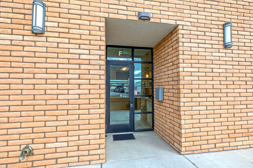 More Photos Of 11375 S Fortuna Rd, Yuma Storefront Retail Office For Sale