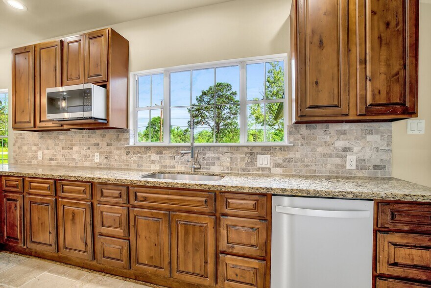 More Photos Of 10308 Ehlers Rd, Conroe Land For Sale
