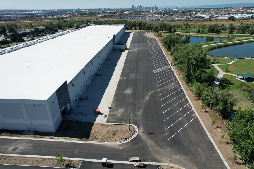 More Photos Of 6795 Broadway St, Denver Distribution For Lease