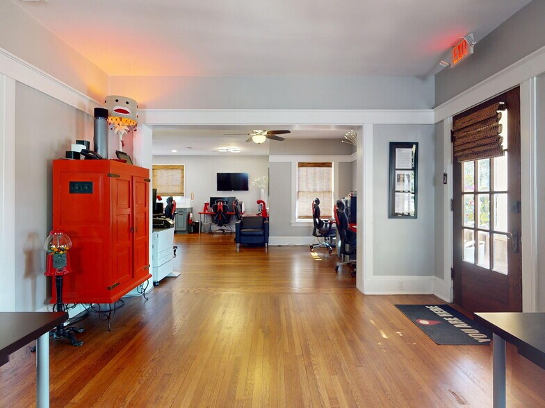 More Photos Of 215 Washington st, New Smyrna Beach Office Residential For Sale