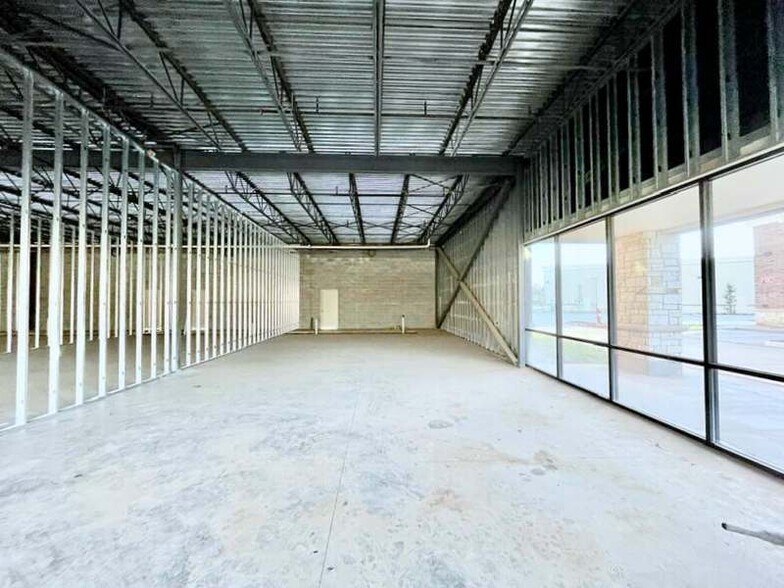 More Photos Of 4899 Highway 6, Missouri City Storefront Retail Office For Sale