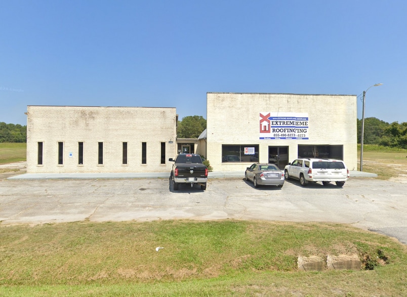 Primary Photo Of 3448 Highway 14, Laurens Light Distribution For Sale